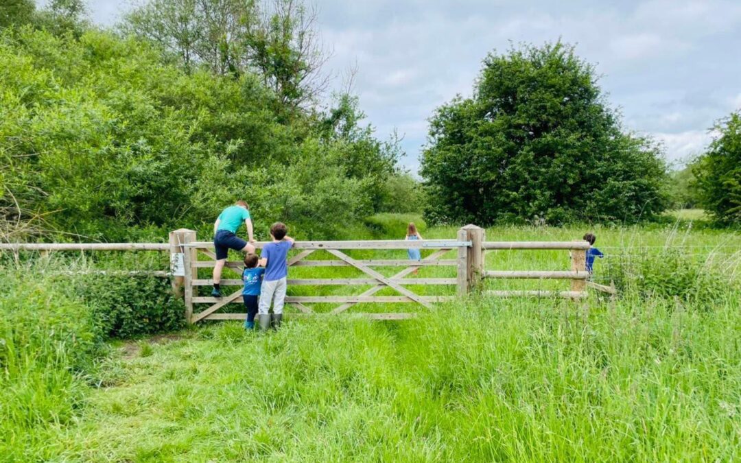 Victoria Arms and Marston Hamm walk
