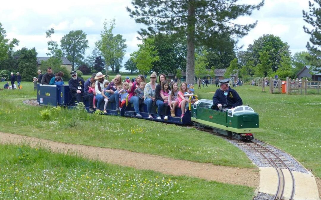 Cutteslowe Miniature Railway